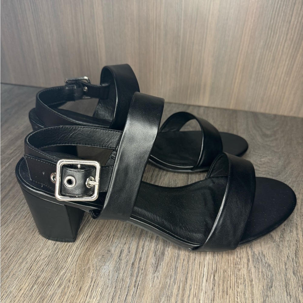 Cloudwalkers by Avenue Chunky Heel 13W